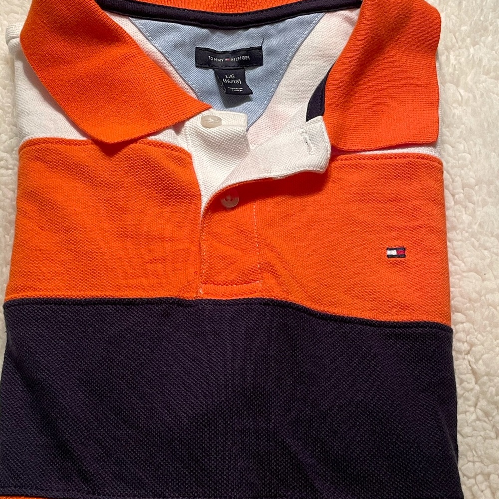 Boys size 16-18 Tommy Hilfiger polo shirt.